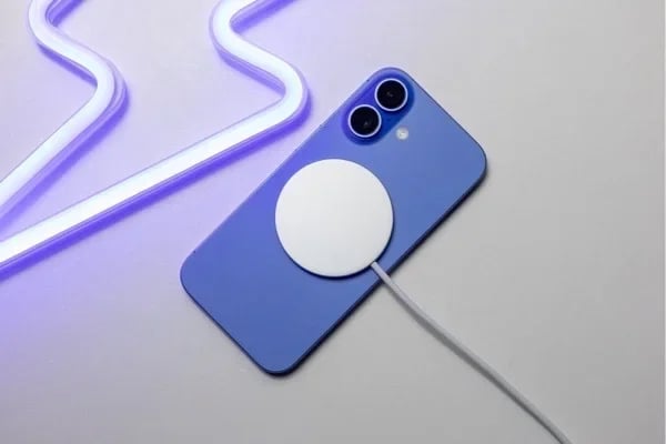 Pixelsnap might bring Apple’s MagSafe-like wireless charging to Pixel phones.
