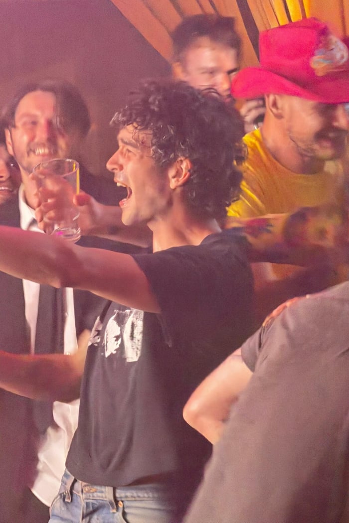 Matty Healy watching tribute band The 9075 perform live