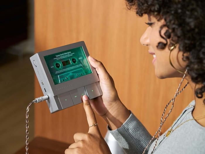 TTT-CP3 cassette player with mechanical keys