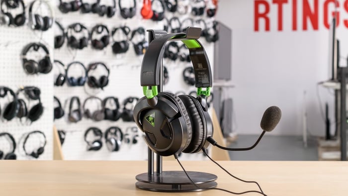 Turtle Beach Recon 50X/50P are affordable gaming headsets with surprising sound punch