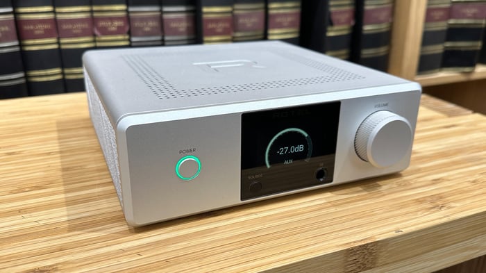 Rotel DX-5 amplifier sound testing