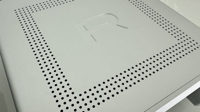 Rotel DX-5 side profile showing finish