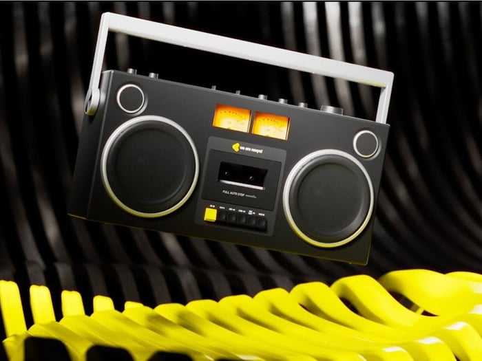 We Are Rewind GB-001 boombox front view