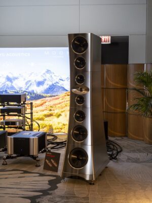 YG Acoustics Titan five-way eight-driver loudspeaker