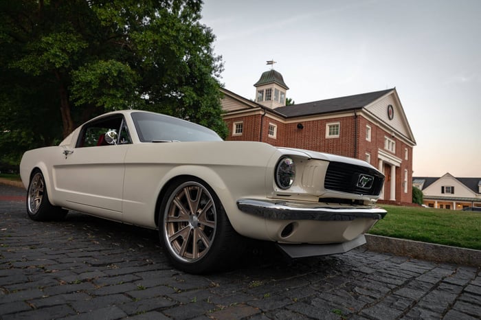 The front-end’s aggressive stance, made possible by Detroit Speed’s precision chassis engineering.