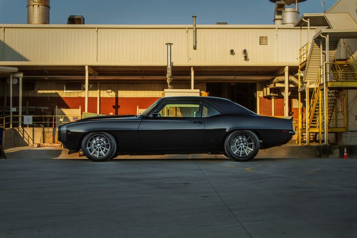 ギター V8 FUZZ 1969 CAMARO A Foose-ian Masterpiece: The 1969 Chevrolet Camaro | en
