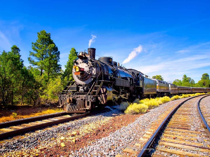 Grand Canyon Railway #4960 Departing Grand Canyon