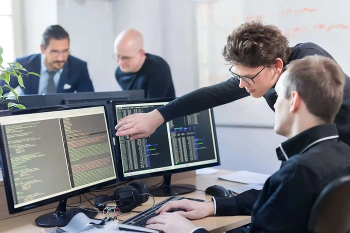 IT vs. Software Project Management Certification.