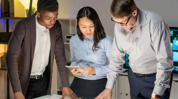 PMP vs Six Sigma discussion.