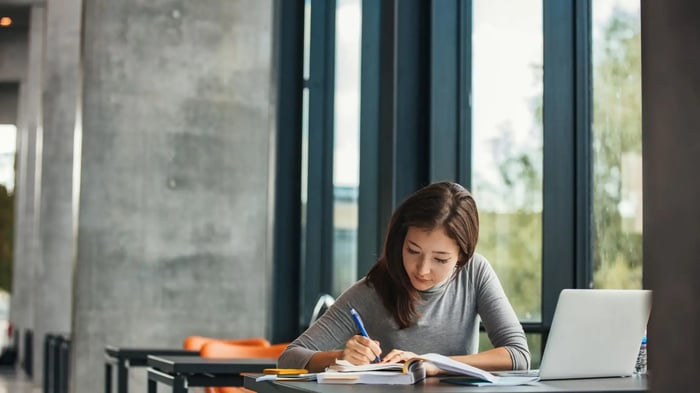 a student attempting a project management exam.