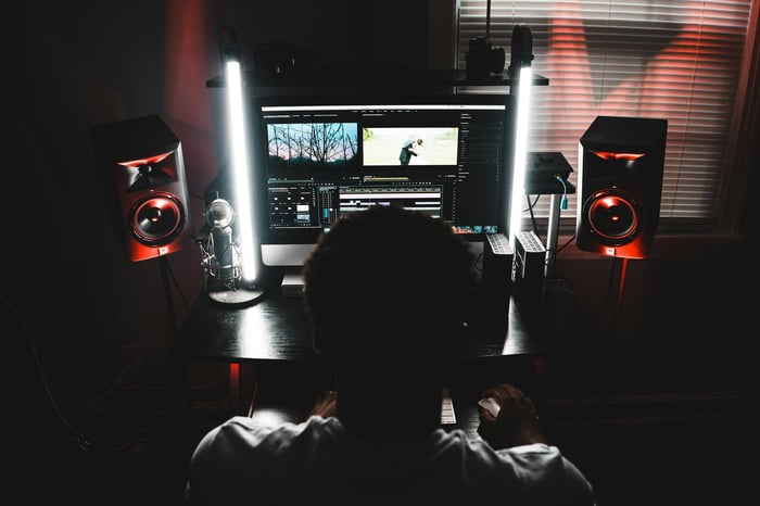 19 Best Adobe Premiere Pro Alternatives For Editing Videos