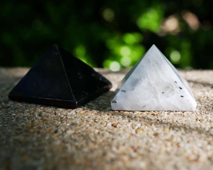 Shungite Pyramid Benefits