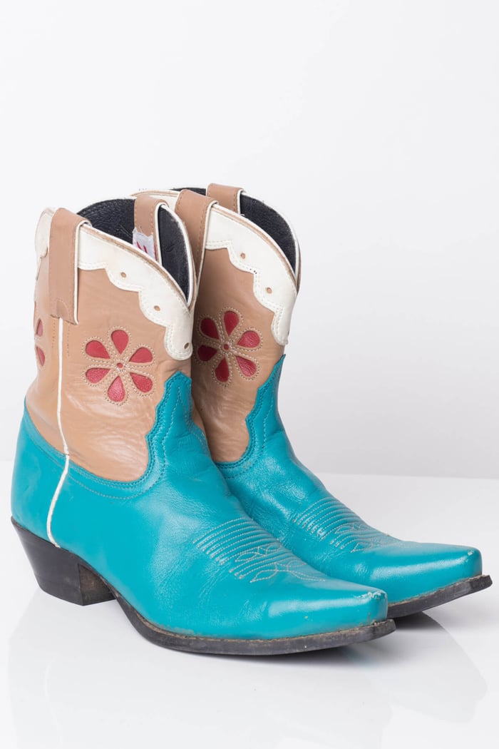 Vintage-Cowboy-Boots-Front-1002
