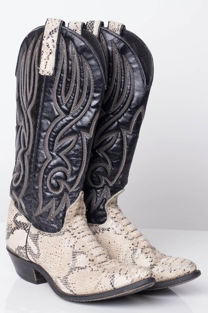 Vintage-Cowboy-Boots-Front-1012