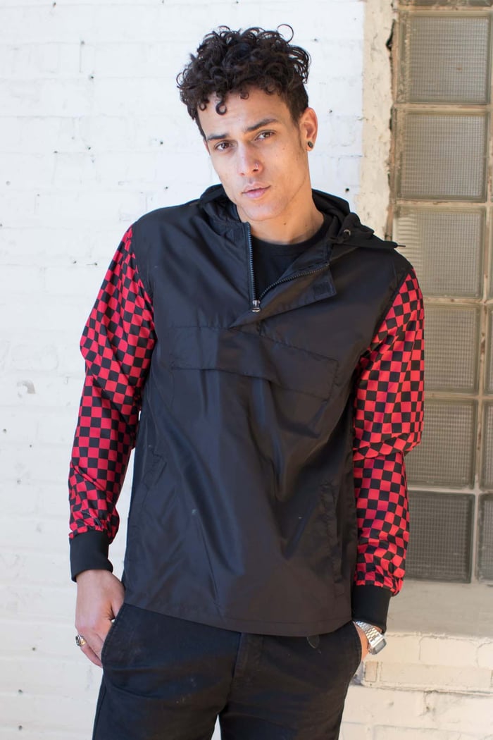 black-checkered-sleeve-windbreaker-1