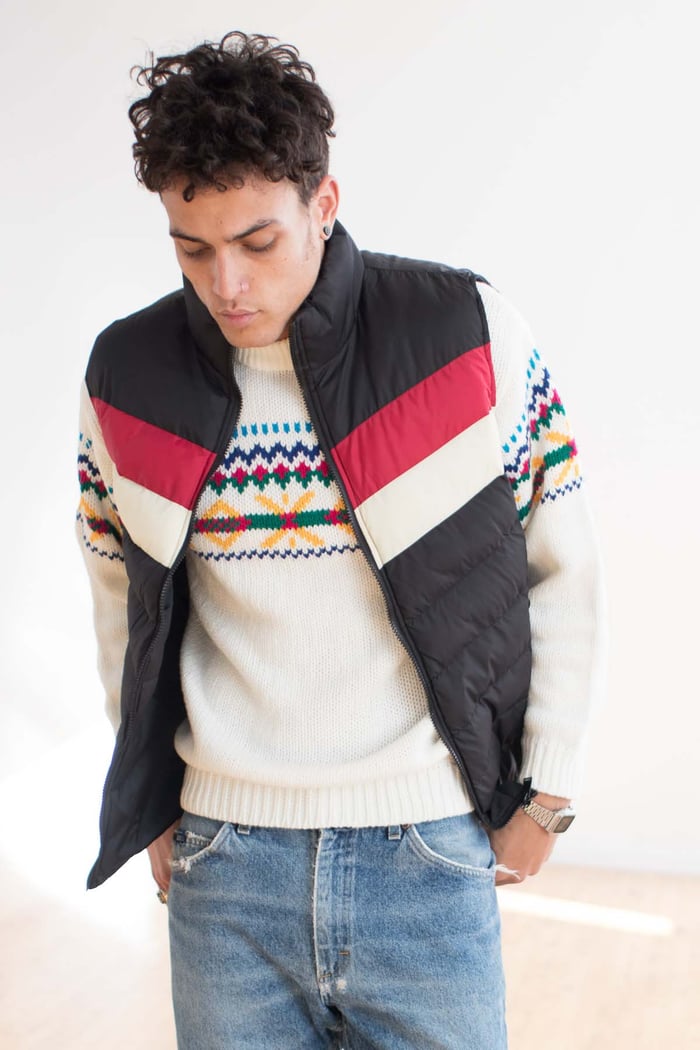 black-retro-ski-vest-3
