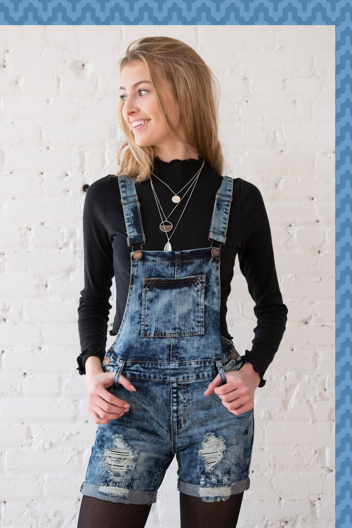 overall-shorts-how-to-wear-4