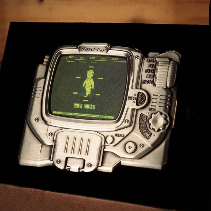 Fallout pip boy lenticular ingot available from Just Geek