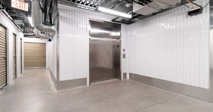 STORAGExperts summer storage solutions with baskets, hooks, and bins in a Scottsdale, Arizona home