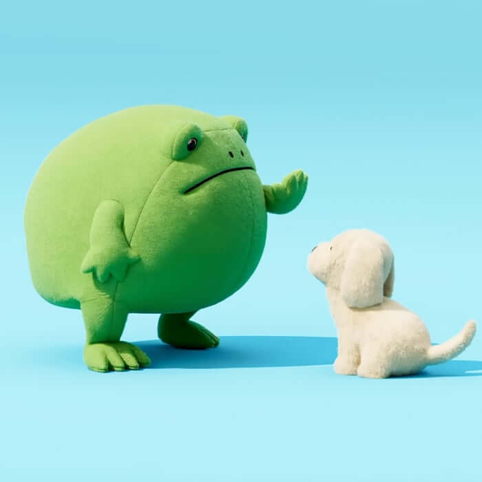 Ricky Rain Frog training Golden Puppy