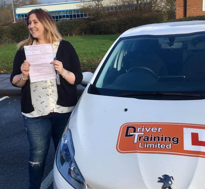 Intensive driving course telford to help pass your driving test in as little as 1 week