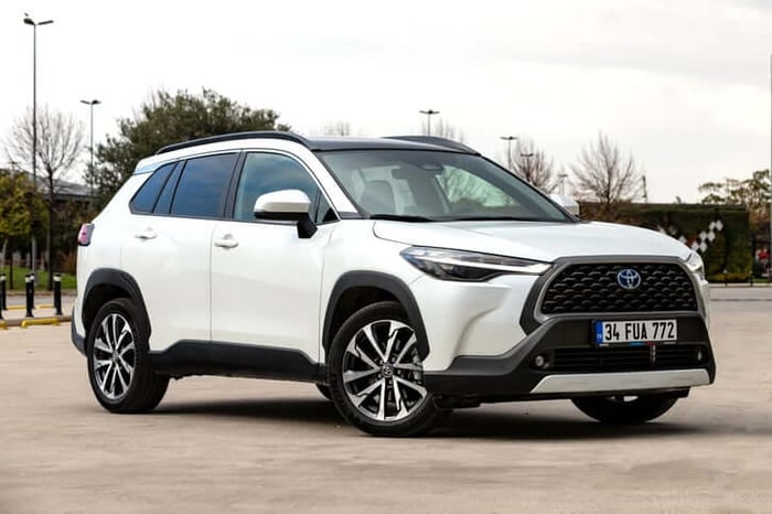 The Toyota Corolla Cross 2025: Evolution, Not Revolution, But Still Compelling