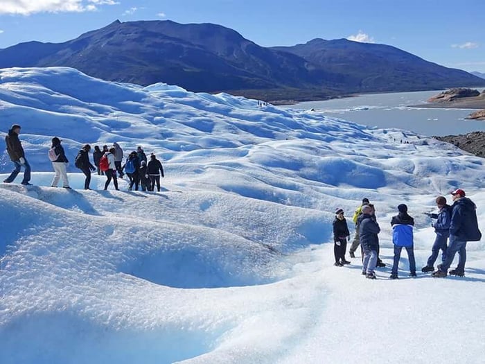 A group chatting on El Calafate, Patagonia