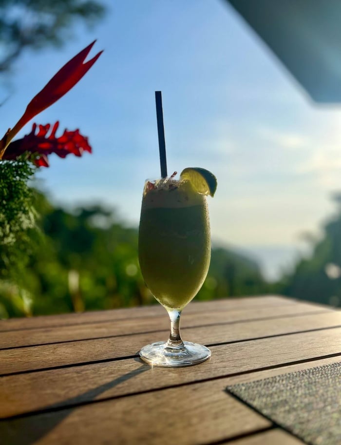 A mocktail served at Hotel Makanda’s outdoor bar in Manuel Antonio