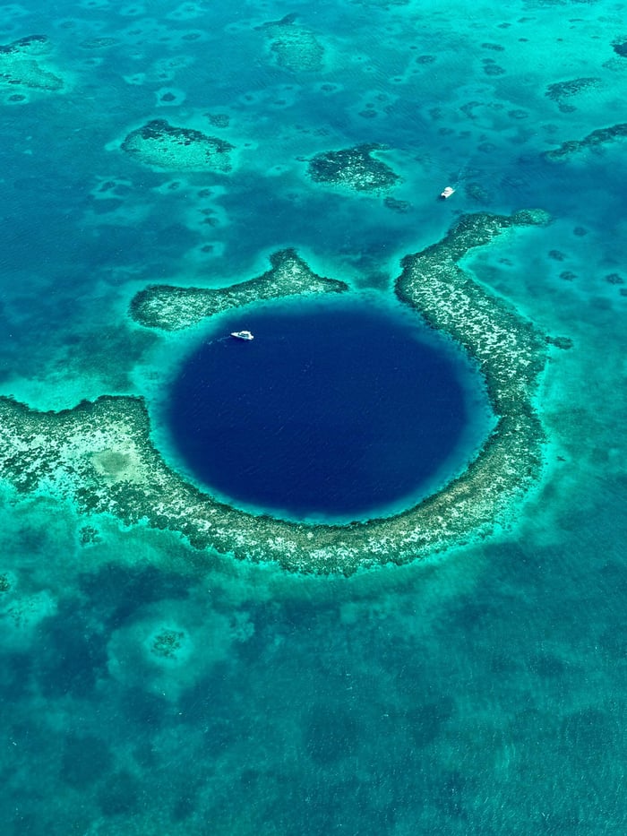 Flight over the Great Blue Hole, Belize