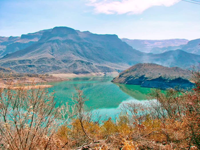 Mexico, Scenic landscapes of the famous Copper Canyon (Barranca del Cobre)