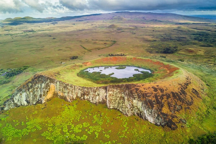 Rano Raraku Volcano,