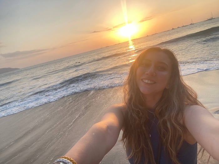 Sunset vibes with Julia in Costa Rica