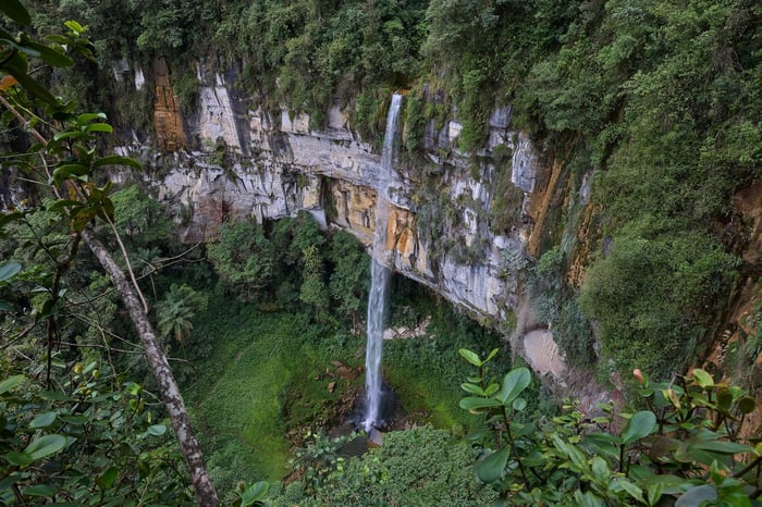 Yumbilla Falls plunges from the high cloud forest of Amazonas