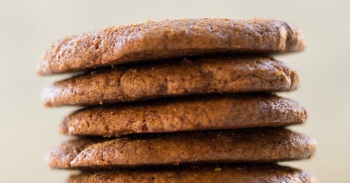 Healthy Ginger Molasses Cookies