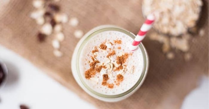 Oatmeal Raisin Cookie Protein Shake