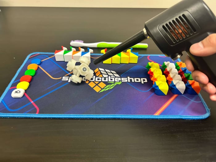 how-to-clean-your-speed-cube-3.jpg