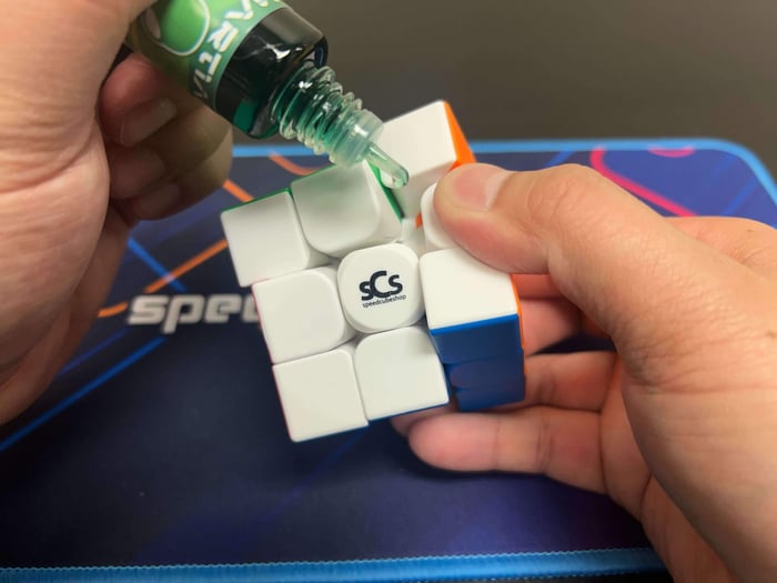 how-to-clean-your-speed-cube-6.jpg