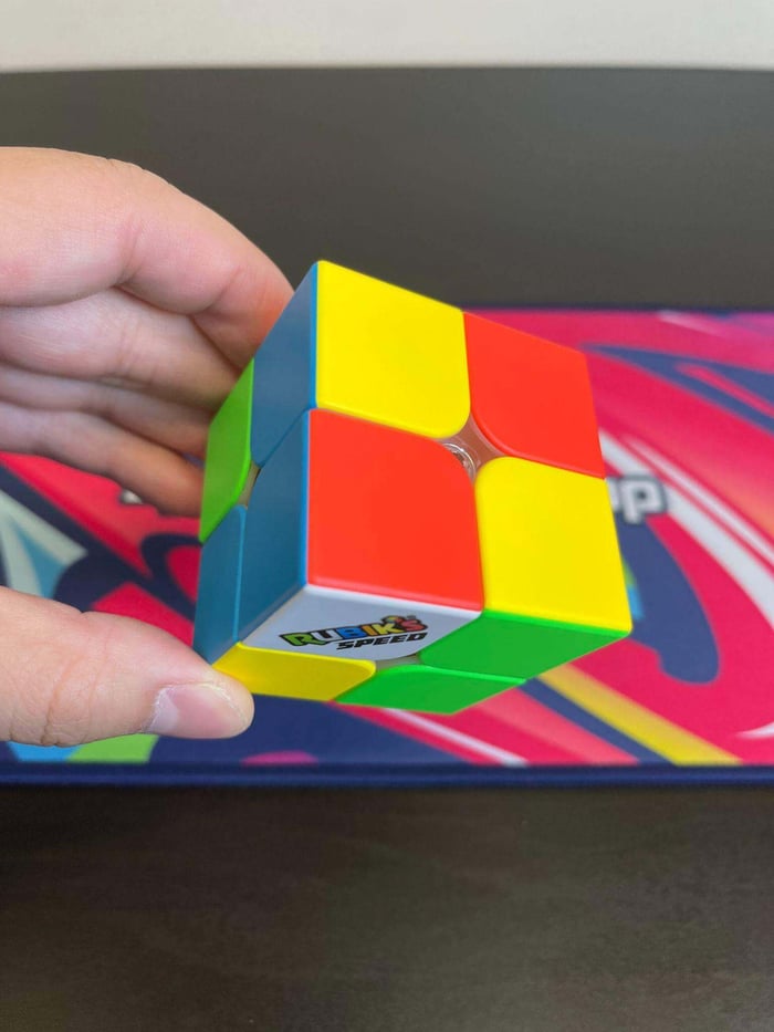how-to-solve-a-rubiks-cube-2x2-1.jpg