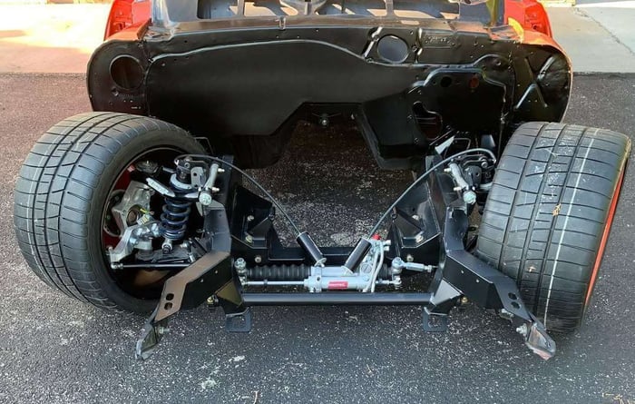 steering angle-01 Putting 68 charger on lift table