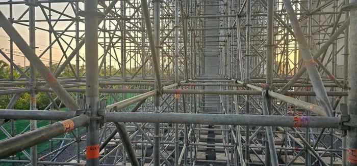 เข้าใจสภาพพื้นที่ที่ประกอบติดตั้งนั่งร้าน