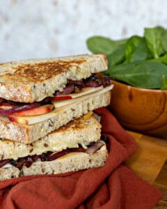 Grilled cheese aux pommes