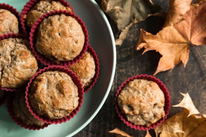 MUFFINS BEURRE D’ARACHIDES ET BANANES