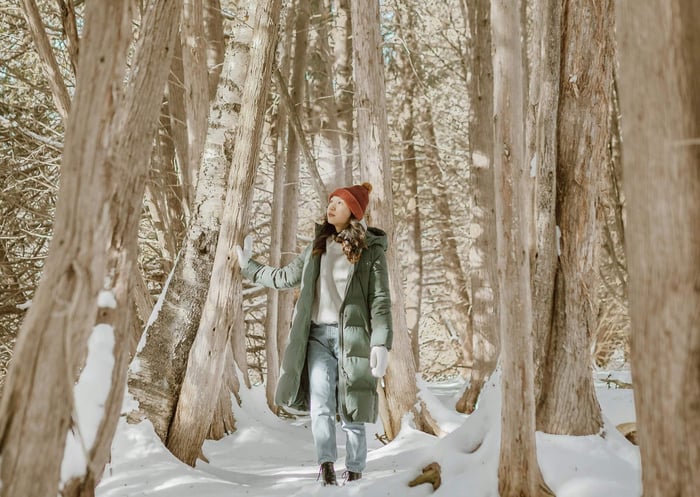 woman experiencing postpartum depression