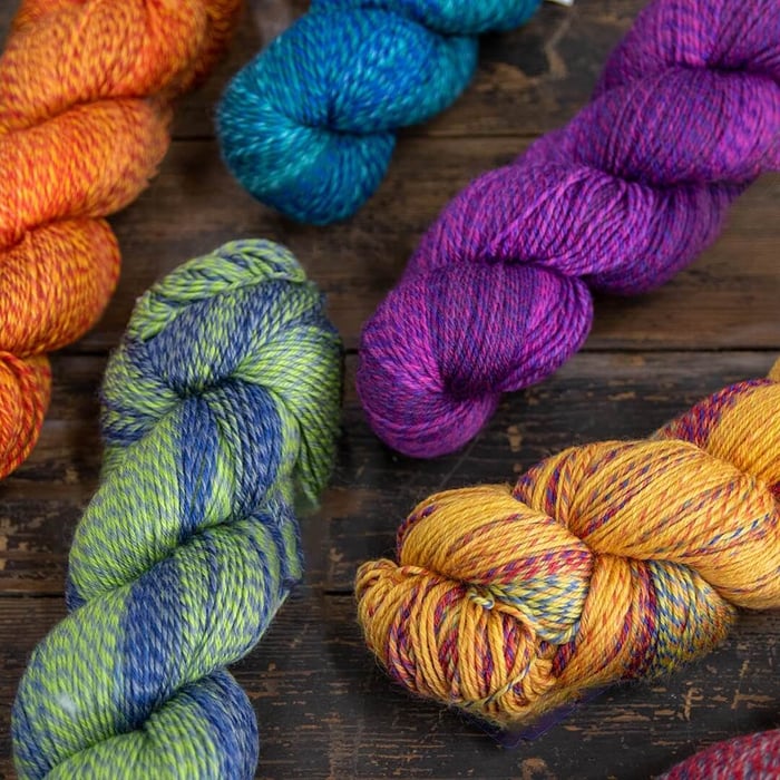 Scarf Weaving Pattern - Cascade Heritage Wave