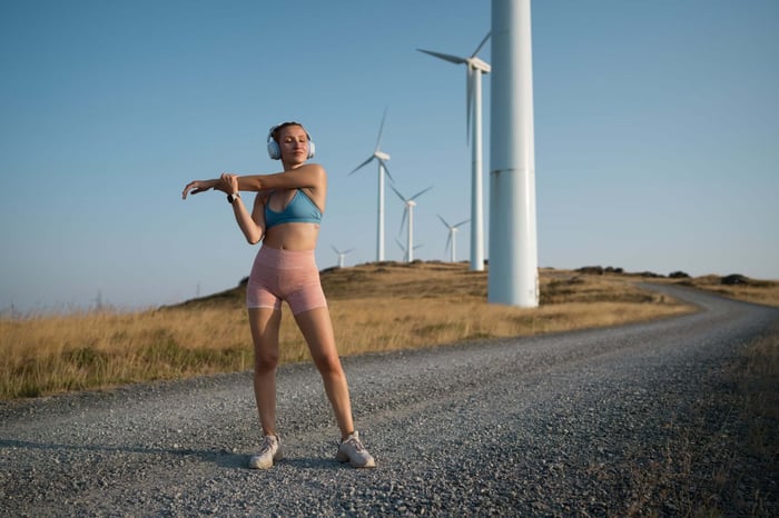 Eco friendly exercise clothing showcasing sustainable athletic wear made from environmentally responsible materials for performance and comfort.