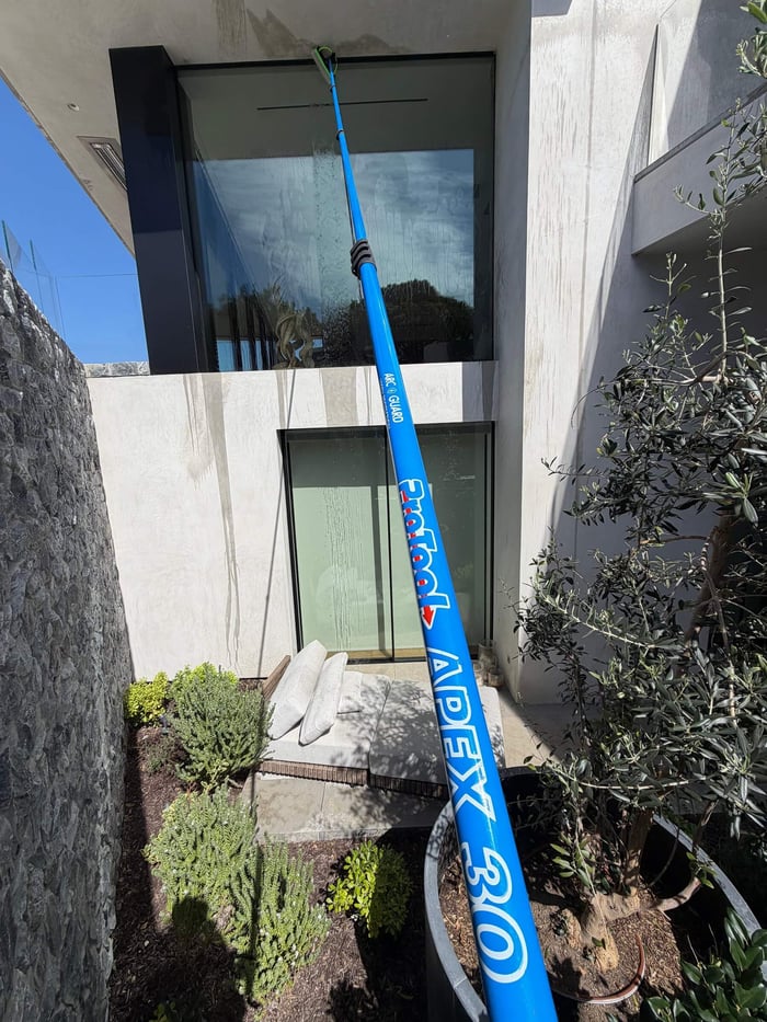 apex water fed pole