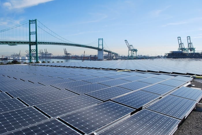 solar-brush-4-sw8tS3.jpg