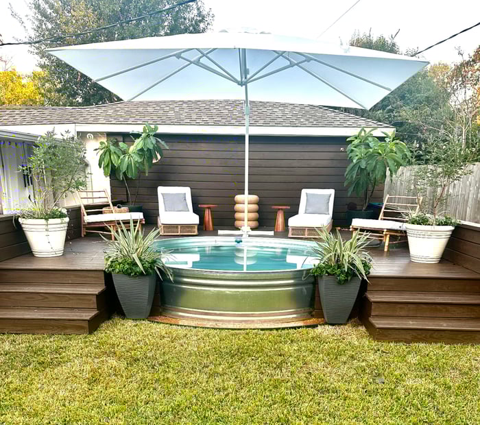 21 DIY BACKYARD IDEAS ON A BUDGET (TRANSFORM YOUR OUTDOOR SPACE)