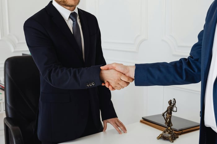 private equity firm hosting a thought leadership event in Paris for French business owners