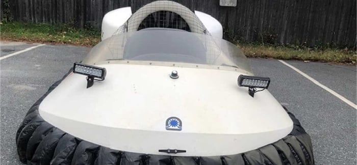 New Hampshire Government Auctions - 2004 Neoteric Hovertrek Hovercraft